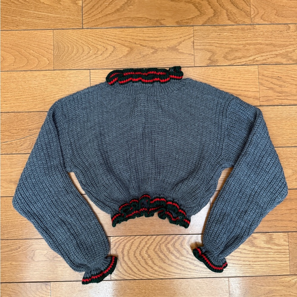 Rebellious Fashion Gray And Red Knit Crop Top View 2